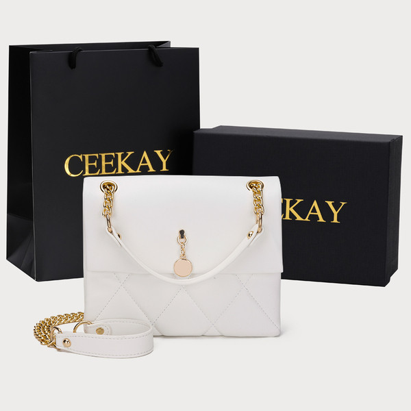 Naiste ripatsiga nahast kott