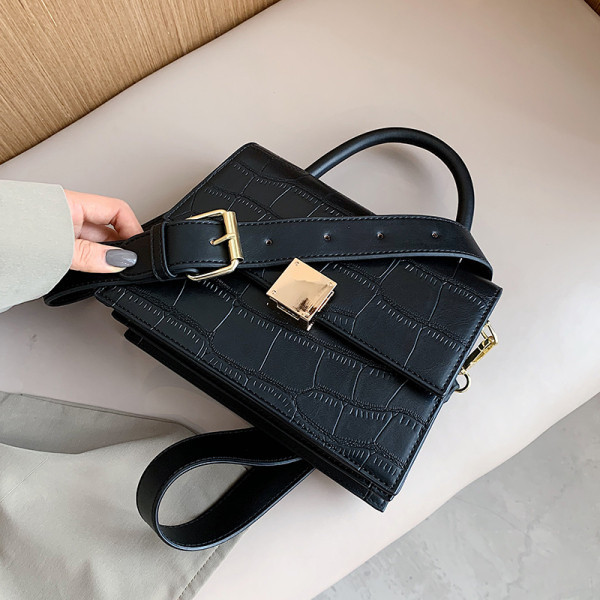 Női bőrtáska hosszú és rövid füllel, négy színben