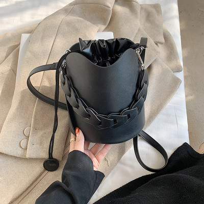 Moderna ženska kožna torba sa dvije ručke i vezicom