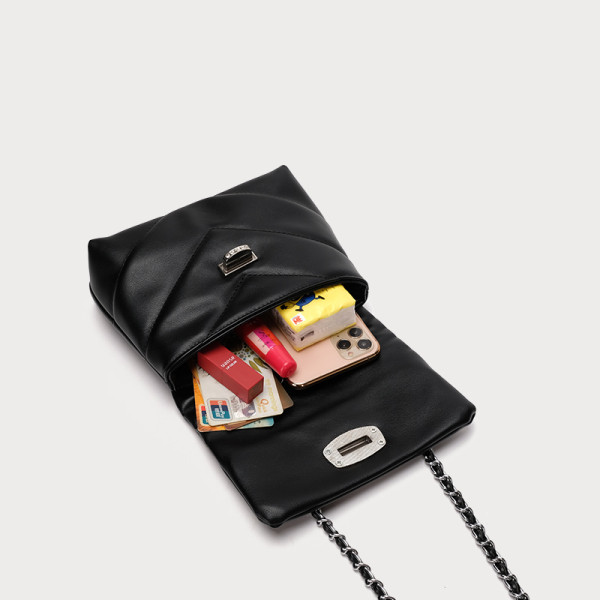 Új modell női bőrtáska hosszú füllel és medállal