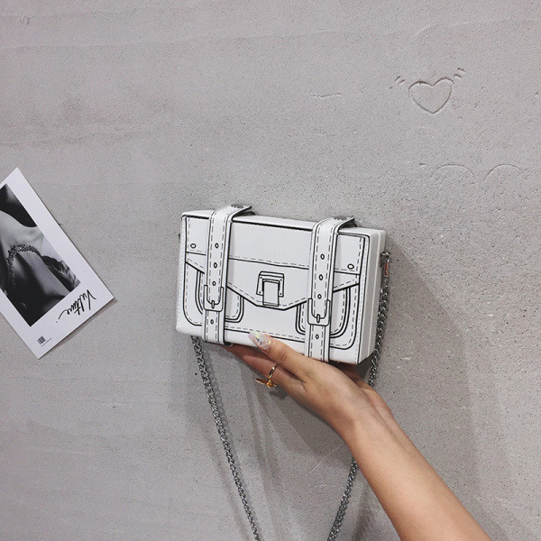 Naiste väike metallist ketiga kott