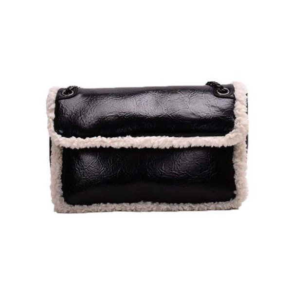 Modern táska pehelytal és fém fogantyúval