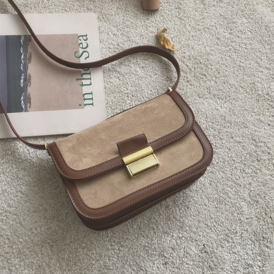 Έκο δερμάτινη και οικολογική τσάντα σουέτ με μεταλλικό κούμπωμα