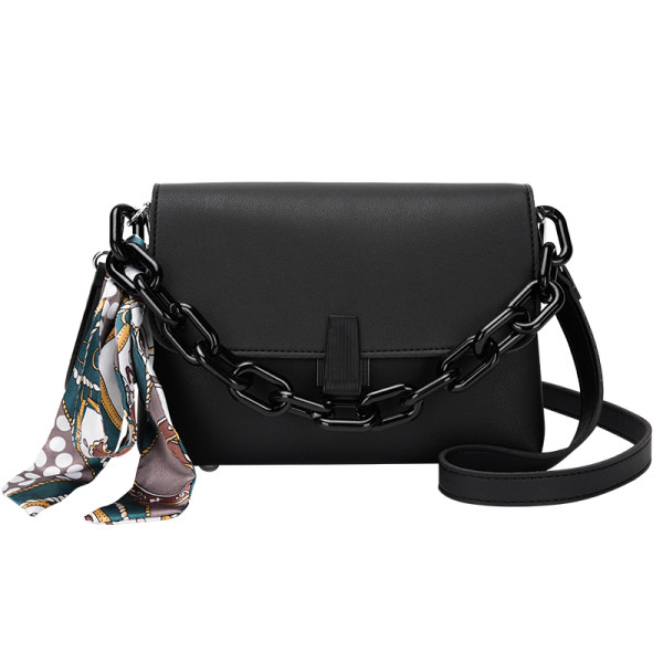 Ženska kožna torba s trakom u boji bijele, plave i crne boje