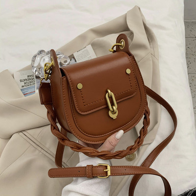 Öko-nahast valmistatud vabaaja naiste kott metallist elementidega