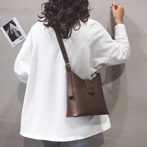 Naiste pika sangaga nahast kott - puhas mudel