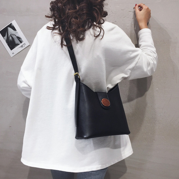 Naiste pika sangaga nahast kott - puhas mudel