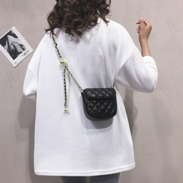 Нов модел малка чанта от изкуствена кожа за рамо