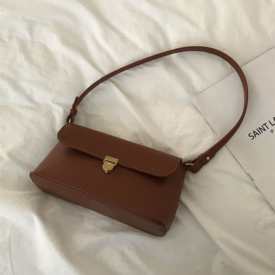 Väike ristkülikukujuline ühe sangaga ökonahast kott