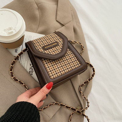 Karirana ženska torba sa dugim lancem u tri boje