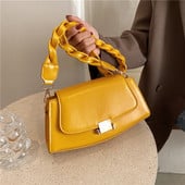 Moodne naiste nahast kott lukuga