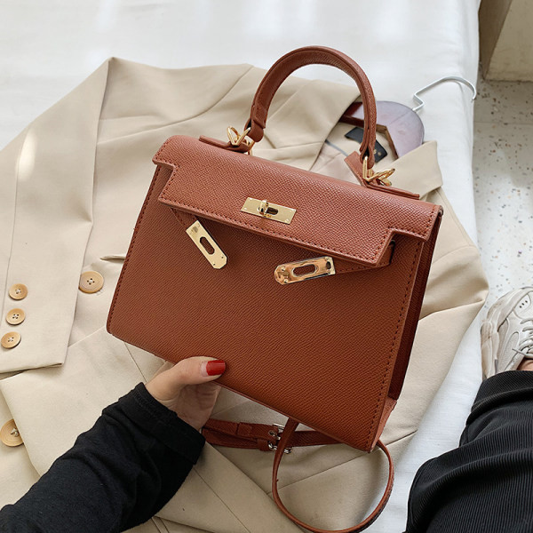 Elegantna ženska kožna torba s dvije ručke