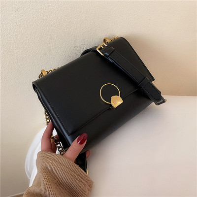 Naiste nahast kott metallist ketiga