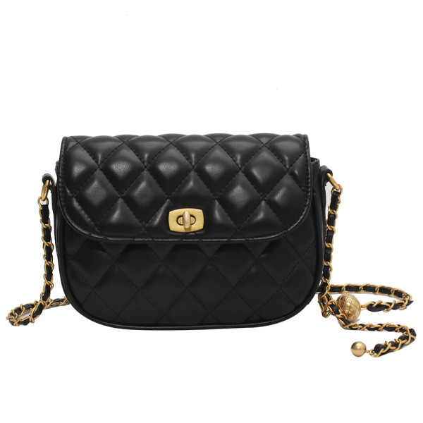 Uue mudeli nahast metallkinnitusega õlakott