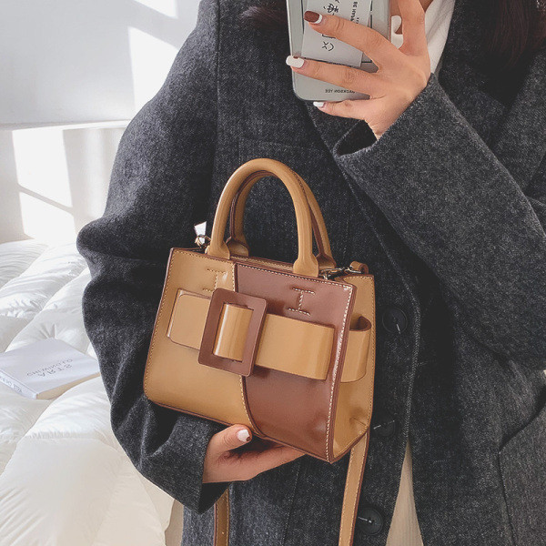 Hétköznapi női táska hosszú és rövid füllel, négy színben