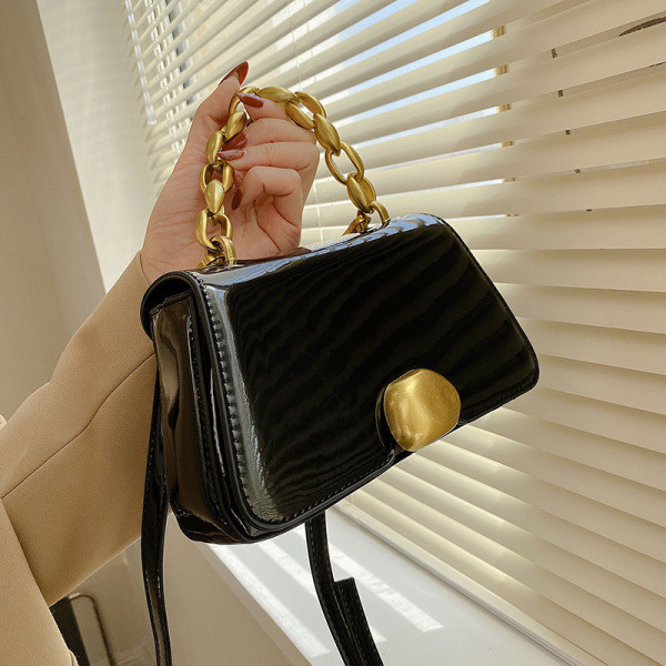 Modern női lakkbőr táska rövid és hosszú füllel