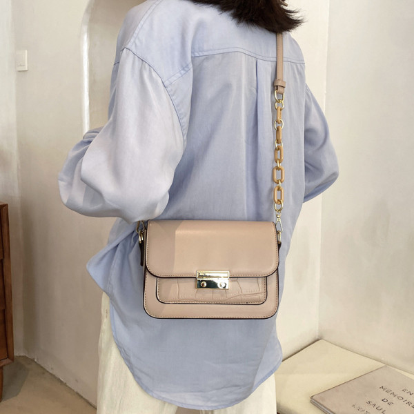 Uue mudeli väike kunstnahast kott naistele