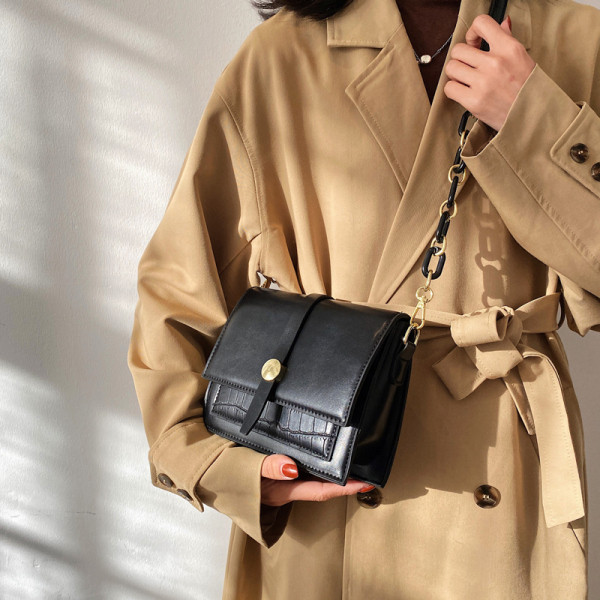 Modern kisméretű műbőr táska nőknek