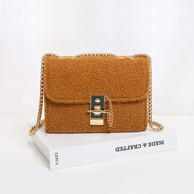 Moodne metallist pandlaga sulukott