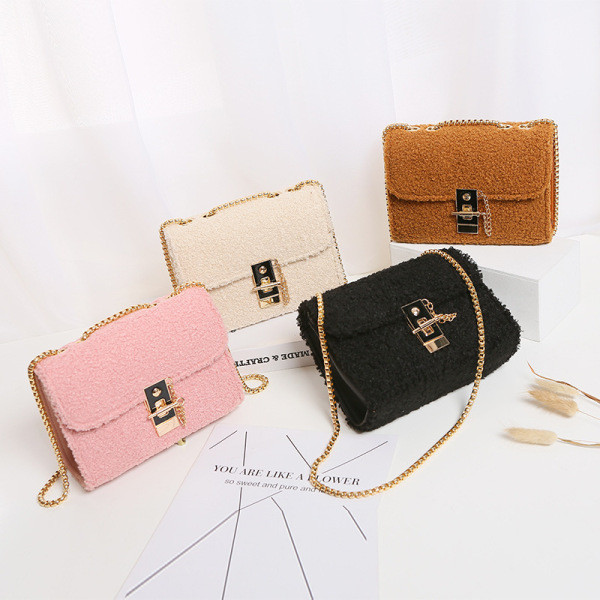 Moodne metallist pandlaga sulukott