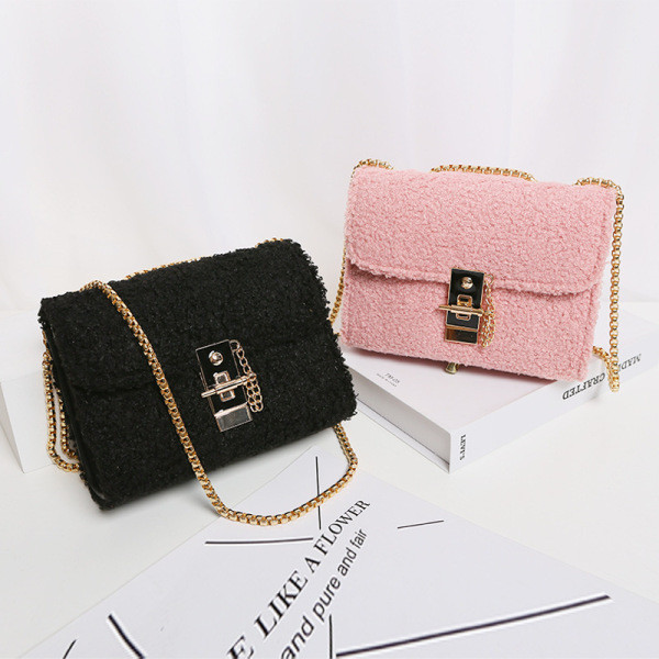 Moodne metallist pandlaga sulukott