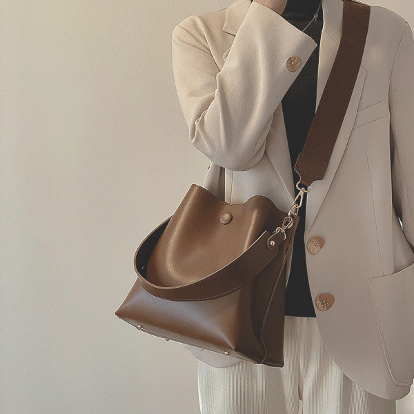 Sima modell női táska öko bőrből