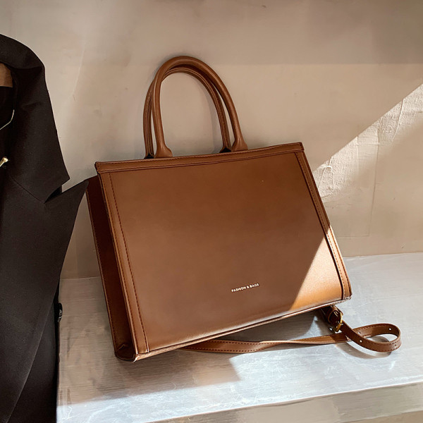 Modern bőr kézitáska hosszú és rövid fogantyúval