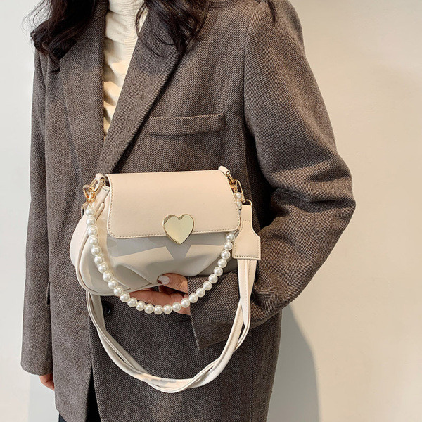 Gyöngyös női táska két füllel