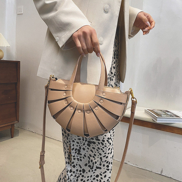 Cipzáras, hosszú fülű női táskák többféle színben