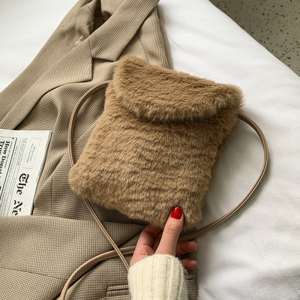 Õhukese sangaga naiste sulukott