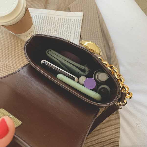 Ženska svakodnevna torba sa metalnim lancem u četiri boje