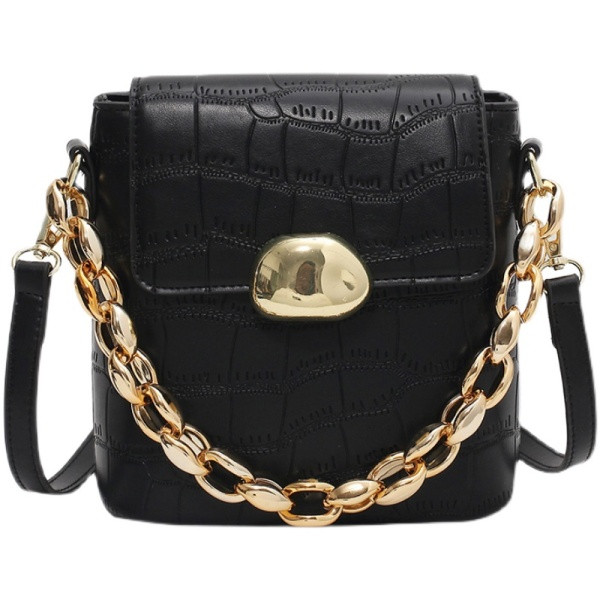 Ženska svakodnevna torba sa metalnim lancem u četiri boje