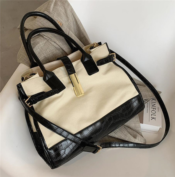 Nagyméretű textiltáska eco-bőr elemekkel