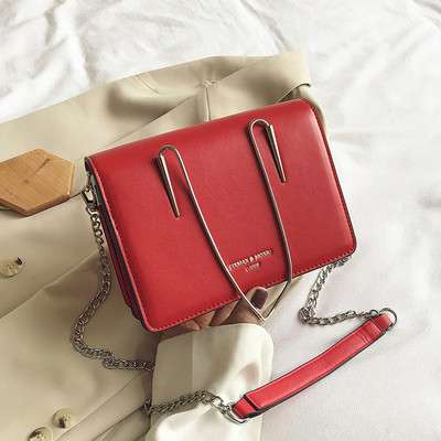 Κομψή γυναικεία έκο δερμάτινη τσάντα με δύο μεταλλικές λαβές