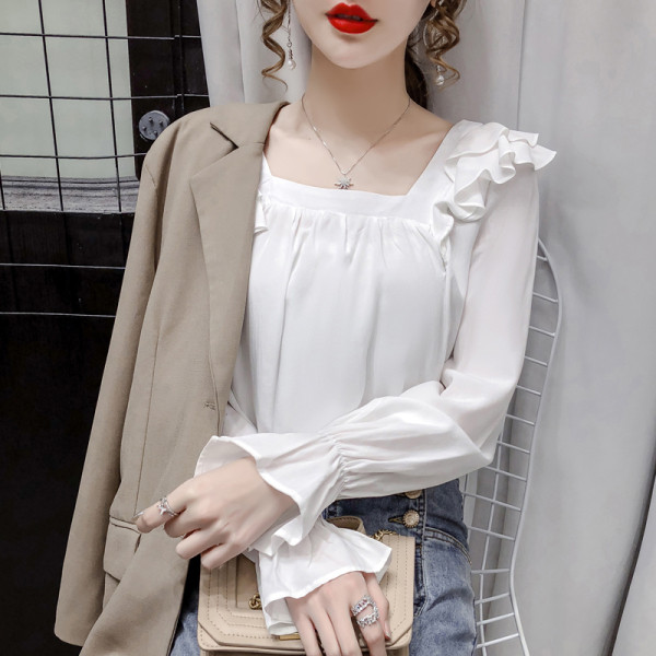 Moderna ženska košulja s lotos rukavima i četvrtastim izrezom