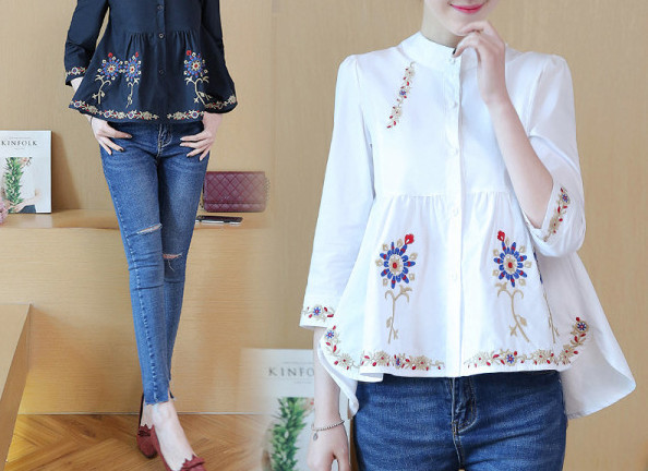 Aszimmetrikus női ing kerek nyakkivágással és hímzéssel