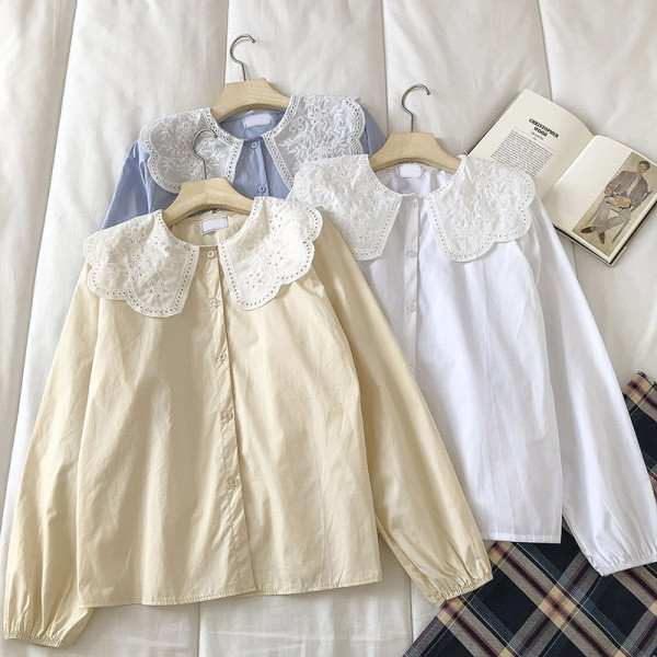 Kaasaegne ümara kaelusega ja pikkade varrukatega naiste särk