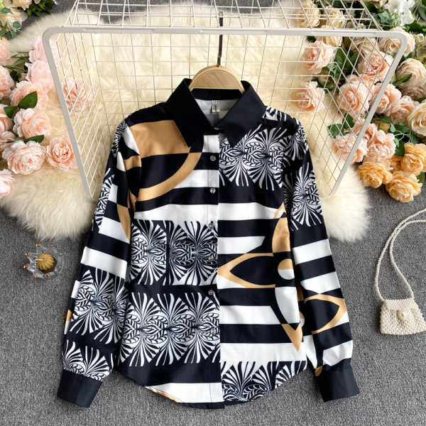 Színes női ing klasszikus gallérral