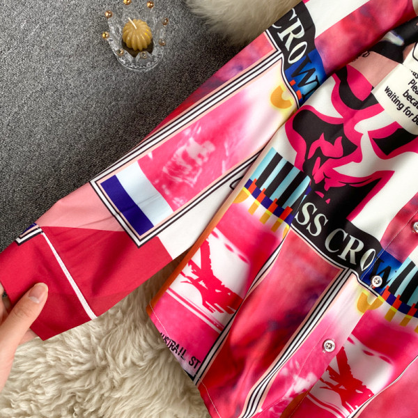 Többszínű női ing klasszikus gallérral