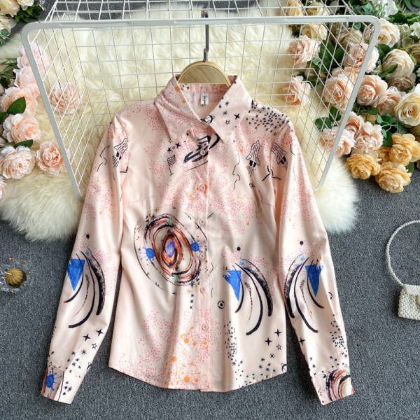 Modern női ing mintával és klasszikus gallérral