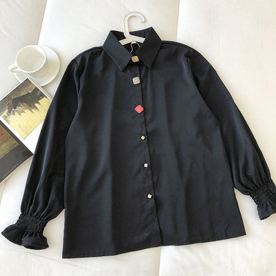 Modern női ing színes gombokkal