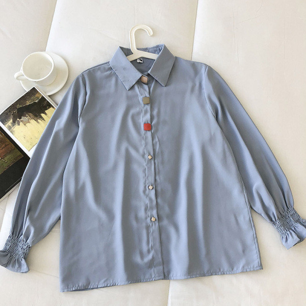 Modern női ing színes gombokkal