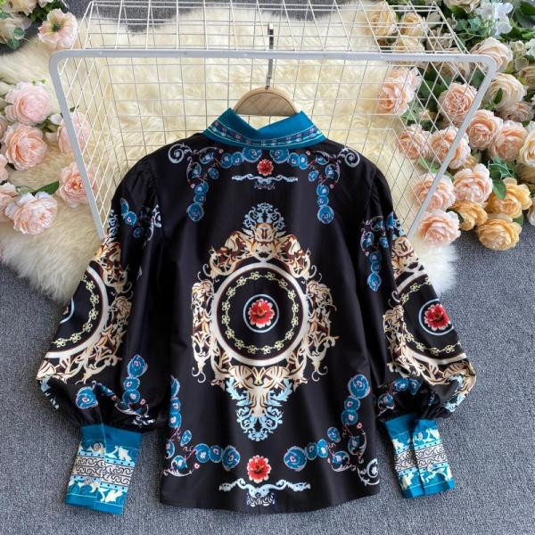 Többszínű női ing klasszikus gallérral