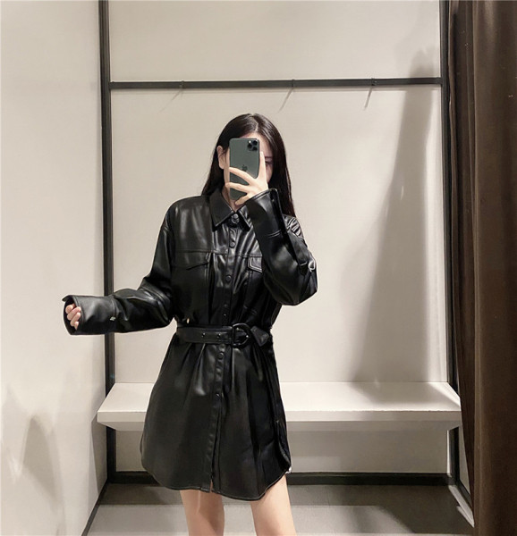 Női műbőr ing övvel