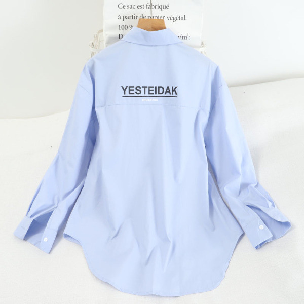 Alkalmi ing klasszikus gallérral és hosszú ujjal