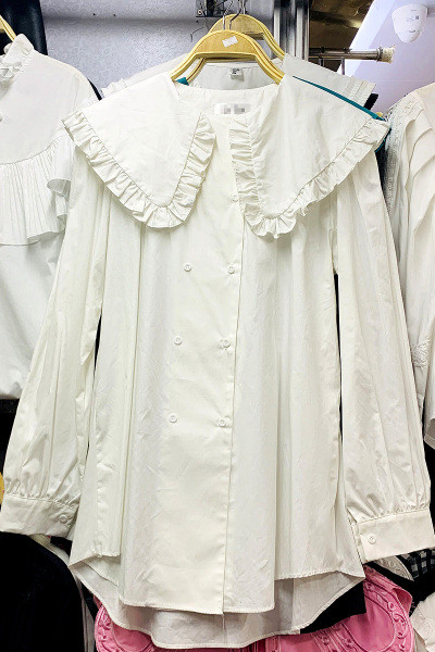 Alkalmi női ing gombokkal és hosszú ujjú