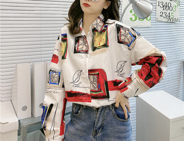 Uue mudeli klassikalise krae ja pikkade varrukatega naiste särk