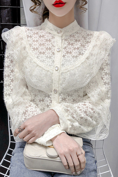 Ženska moderna košulja s gumbima i čipkom u bijeloj boji