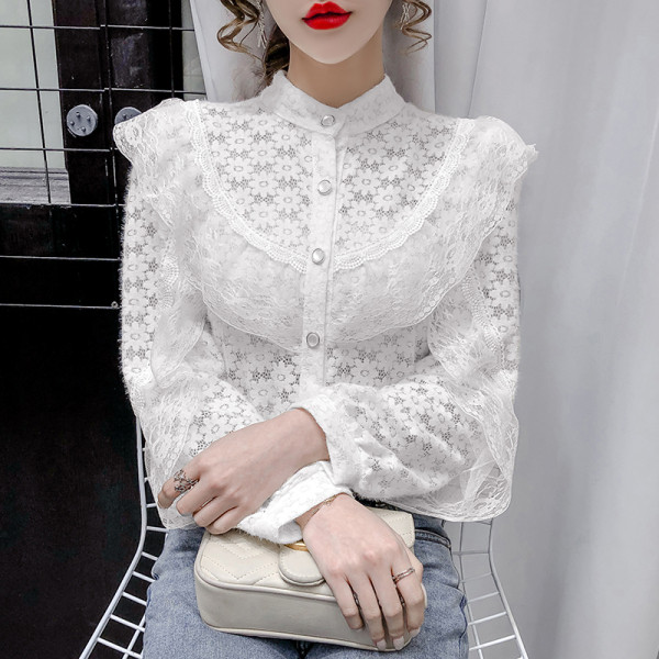 Ženska moderna košulja s gumbima i čipkom u bijeloj boji