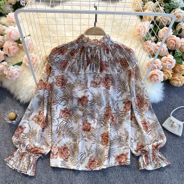 Moodne lillemustri ja nööpidega naiste särk